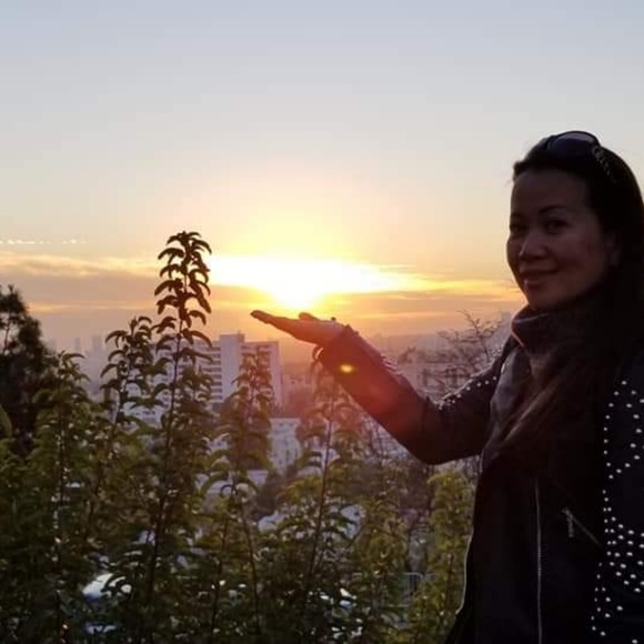 Meet your Posher, Lynn - Picture 1 of 1